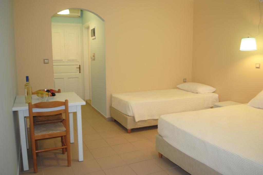 Apollonia Hotel Masouri Zimmer foto